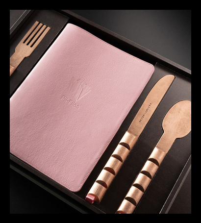 WG_PII_COLLECTORS_EDITION_410_455_WB