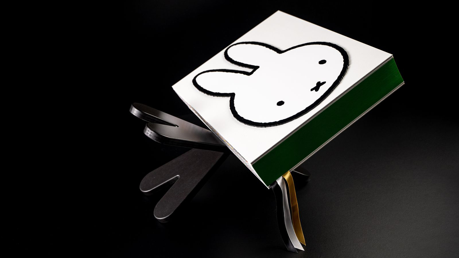 wonderful-gallery_nijntje_xxl_miffy_01_1024